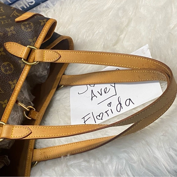 💗💗💗SOLD💗💗💗
🤩BATIGNOLLES SHOULDER BAG MONOGRAM🤩 - Picture 10 of 16